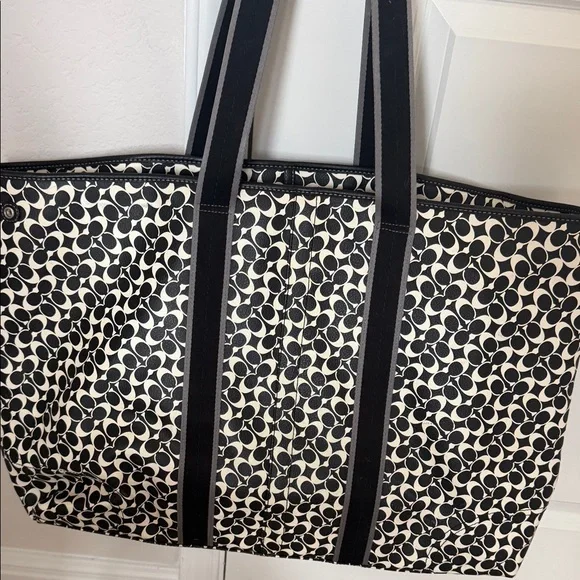 Coach Black & White Signature Canvas Tote with Straps (X-Large 20 x 12 x 6) - Picture 2 of 5